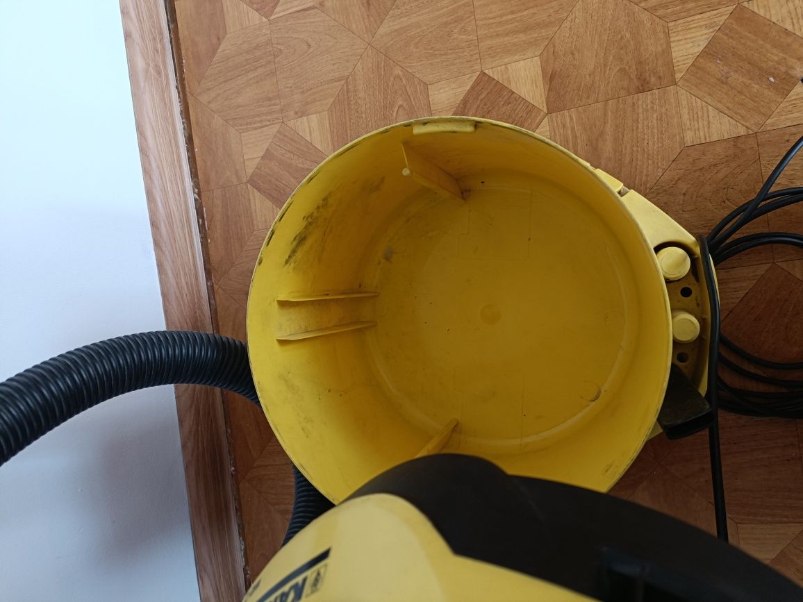 Odkurzacz Karcher WD2