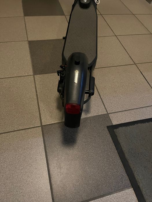 Hulajnoga elektryczna Ninebot f30d