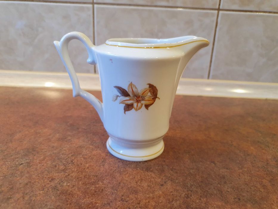 Mlecznik GIESCHE porcelana