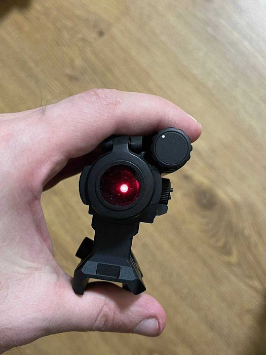Каліматор Aimpoint CompM5 2MOA