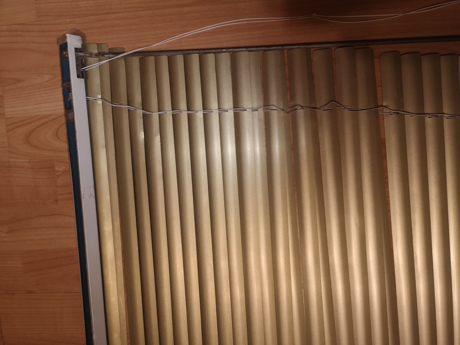 Żaluzje aluminiowe kolor złoty 2 szt.