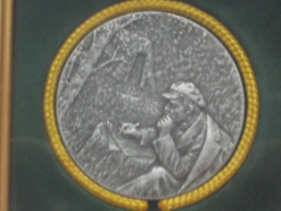 Памятная монета Ленин в шалаше