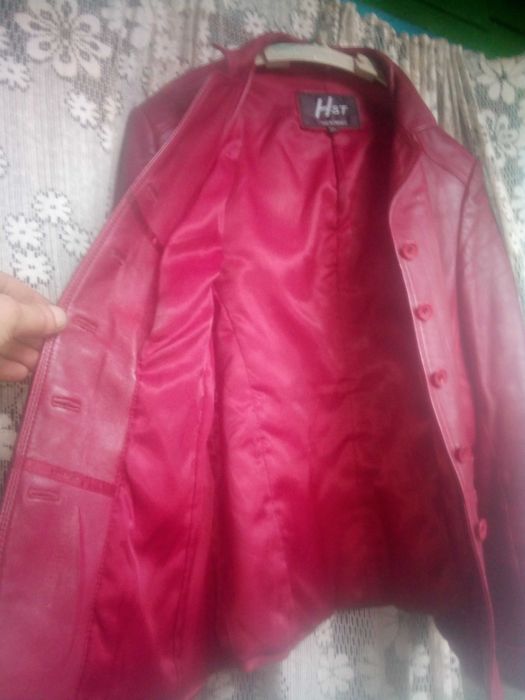 Піджак шкіряний жіночій