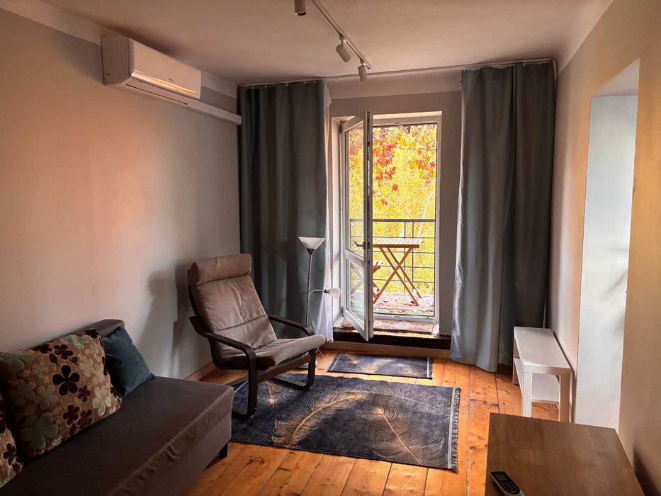 Salwator - Bezczynszowe mieszkanie  na poddaszu