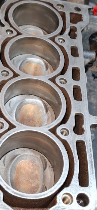 Двигун 1.4 tsi caxa