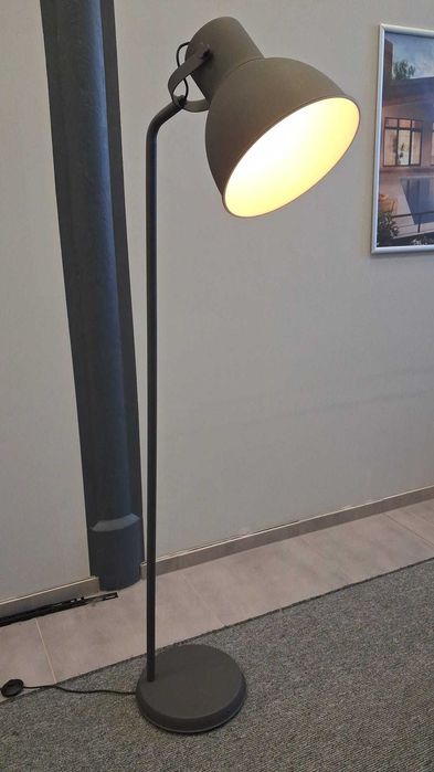 Lampa podłogowa, ciemnoszary HEKTAR
