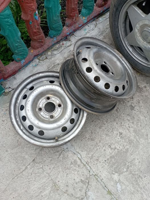 Диски R14 розболтовка