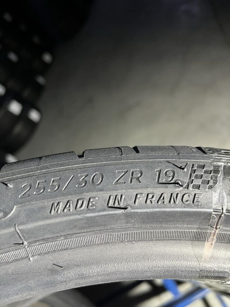 255/30/19+225/35/19 R19 Michelin Pilot Sport 4 4шт