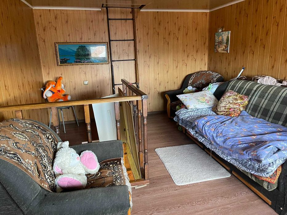 Продам Дом Метро Киевская.