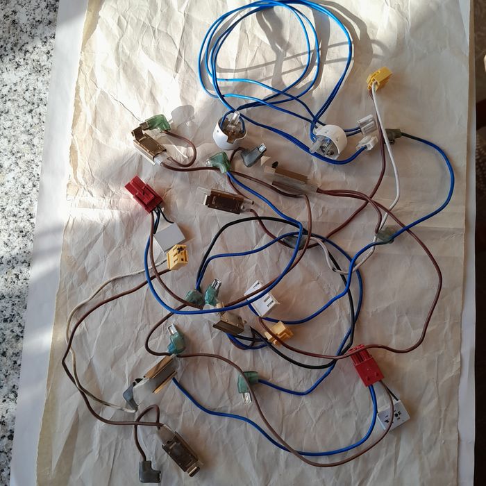 Щётки.Платы.Выключатели.