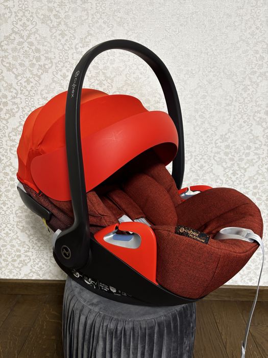 Автокрісло Cybex Cloud Z+ plus i-Size Autumn Gold burnt Red