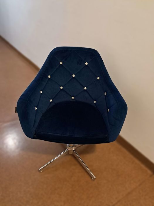 Fotel welurowy, krzesło obrotowe