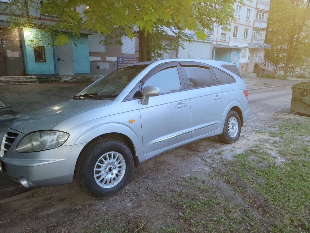 SsangYong Rodius хозяйское