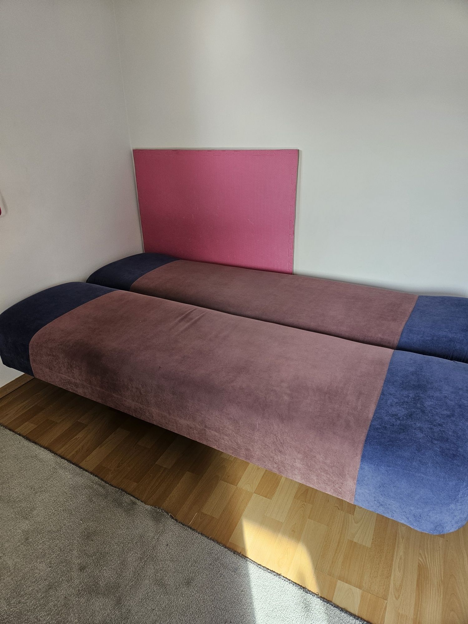 Łóżko rozkładane sofa składana wersalka różowo niebieska 115x190