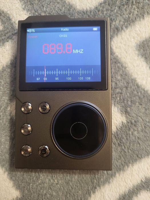 Odtwarzacz MP3 Hi-Fi z Bluetooth, Radio, Przenośny | Nowy | Hi-Fi Audi