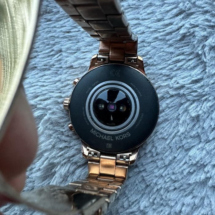 Жіночі Смарт-Годинник Michael Kors MKT5046