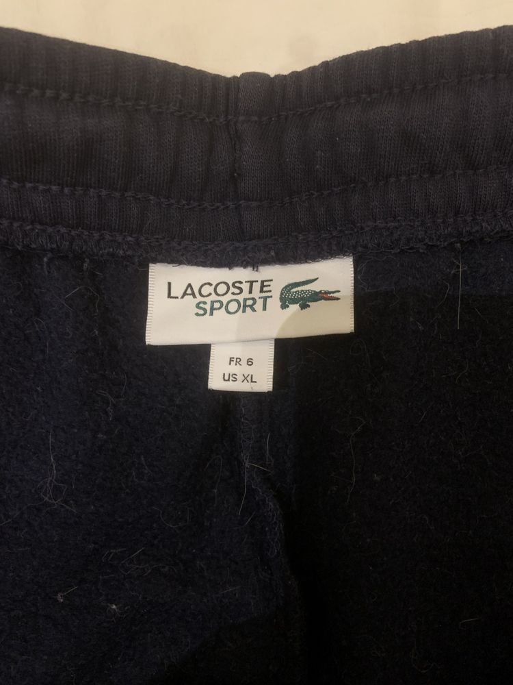 Спортивный костюм Lacoste