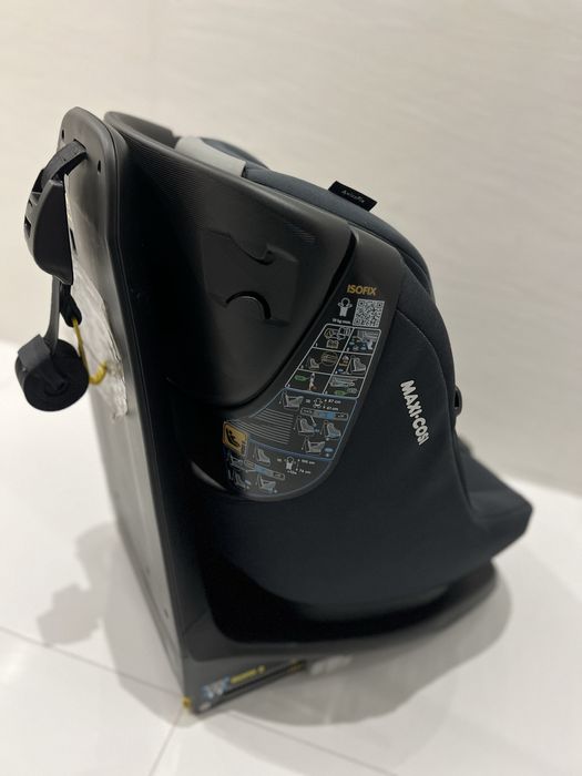 Fotelik obrotowy MaxiCosi AxissFix 9-19 kg