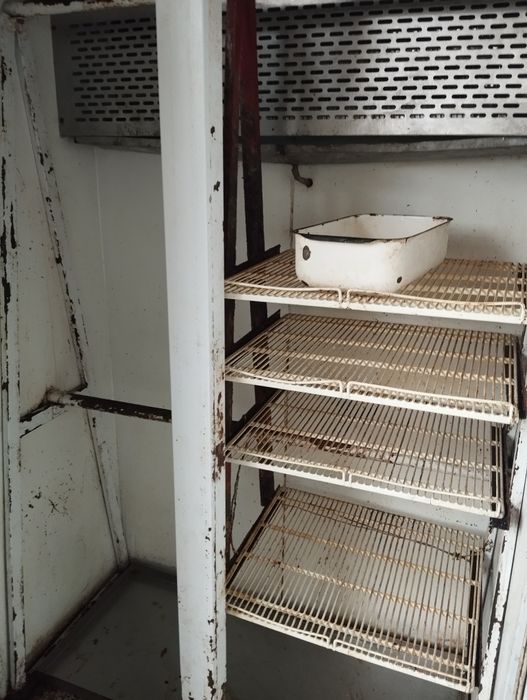 Холодильна ШАФА. Холодильник.морозильник