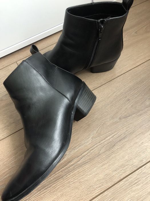 Черевички ботинки