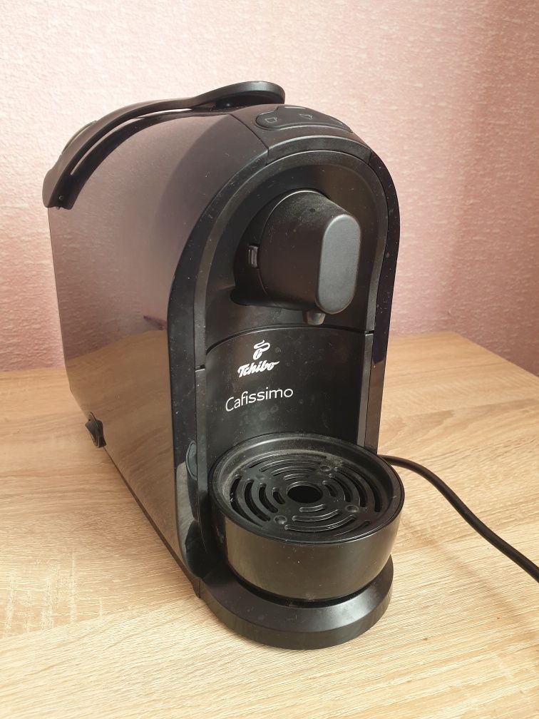 Кавомашина tchibo cafissimo pure black срочно
