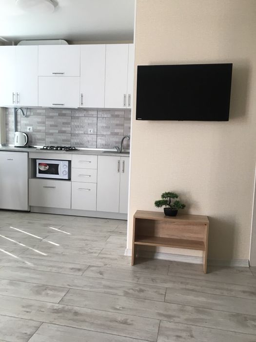 Квартира в светлых тонах, ТВ Смарт, Депот