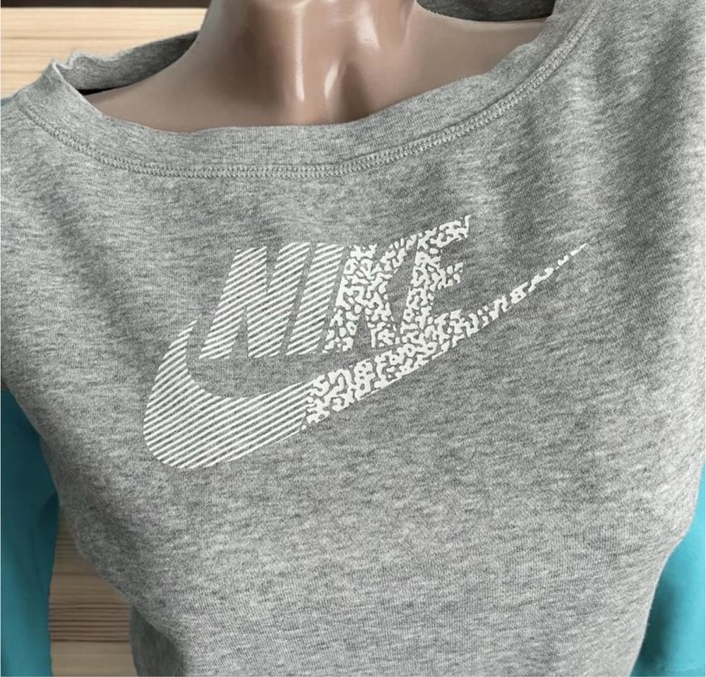 Яркий реглан-топ, кофта Nike на девочку 8-10 лет