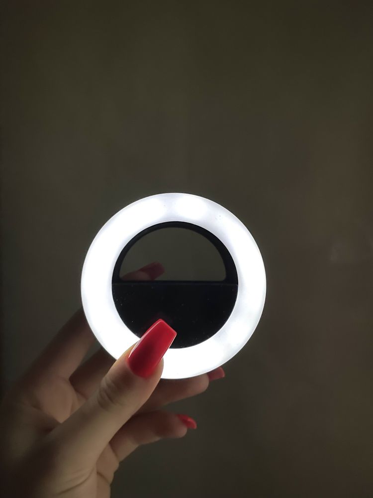 Lampa pierścieniowa LED do selfie na telefon