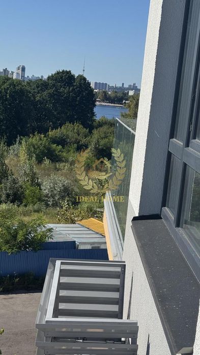 Продам 2-кімнатну квартиру в ЖК Італійський Квартал з коморою