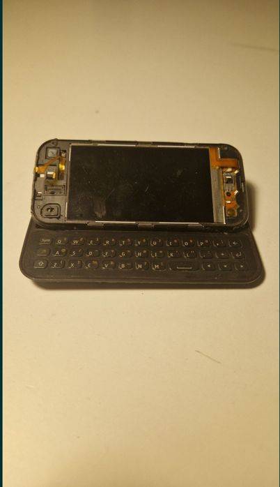 Nokia n97 mini klawiaturka i wyświetlacz
