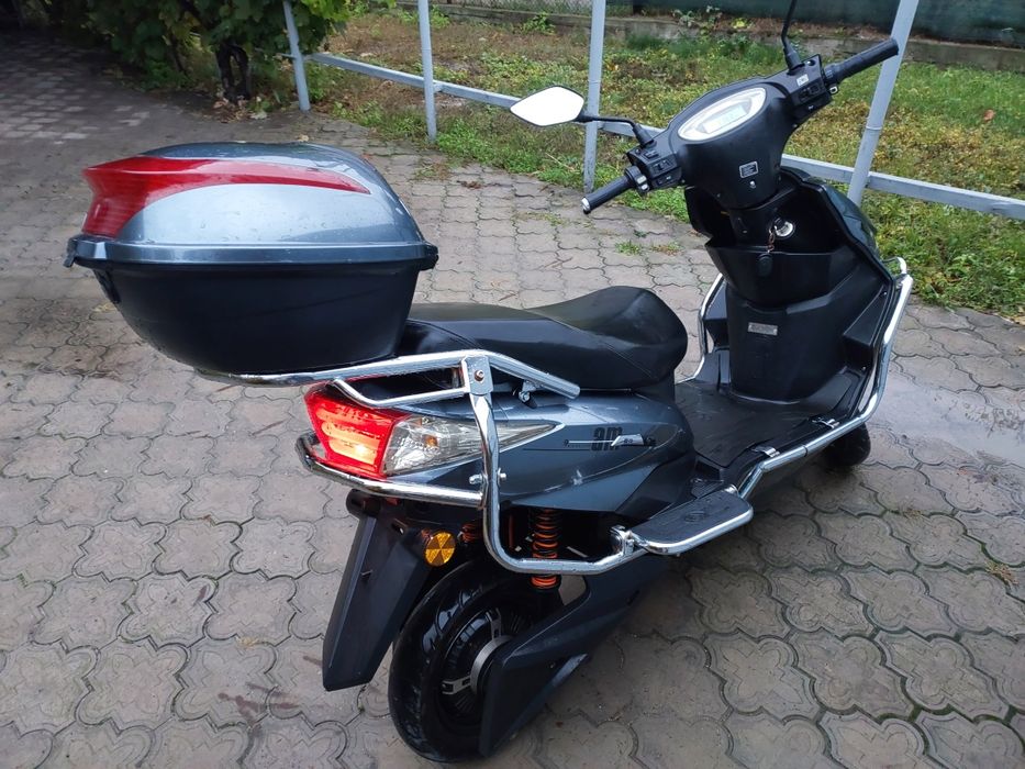 Продам електроскутер