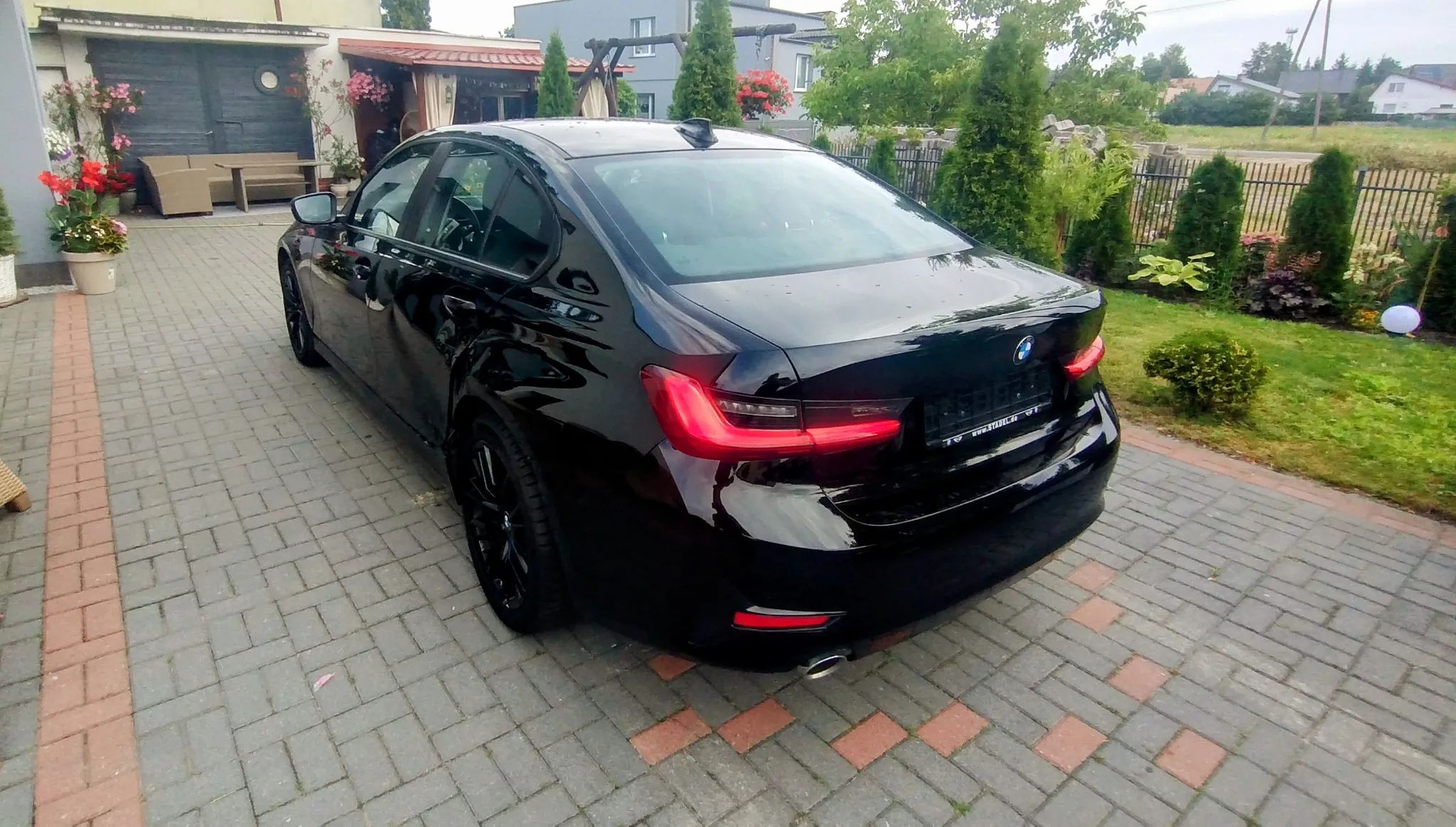 BMW Seria 3 BMW 318i G20