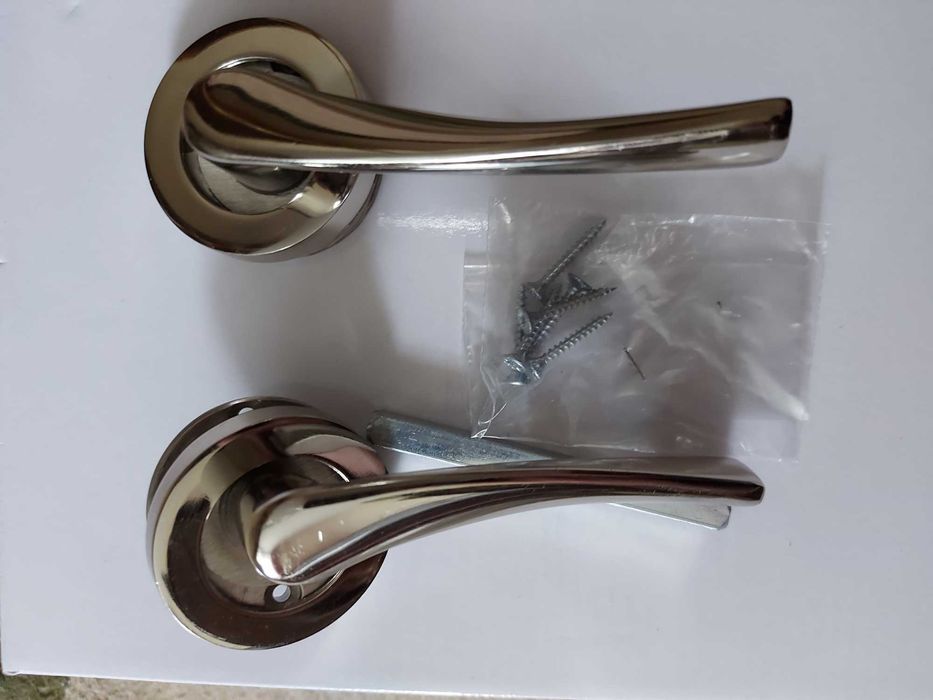 +Ручка дверна роздільна+