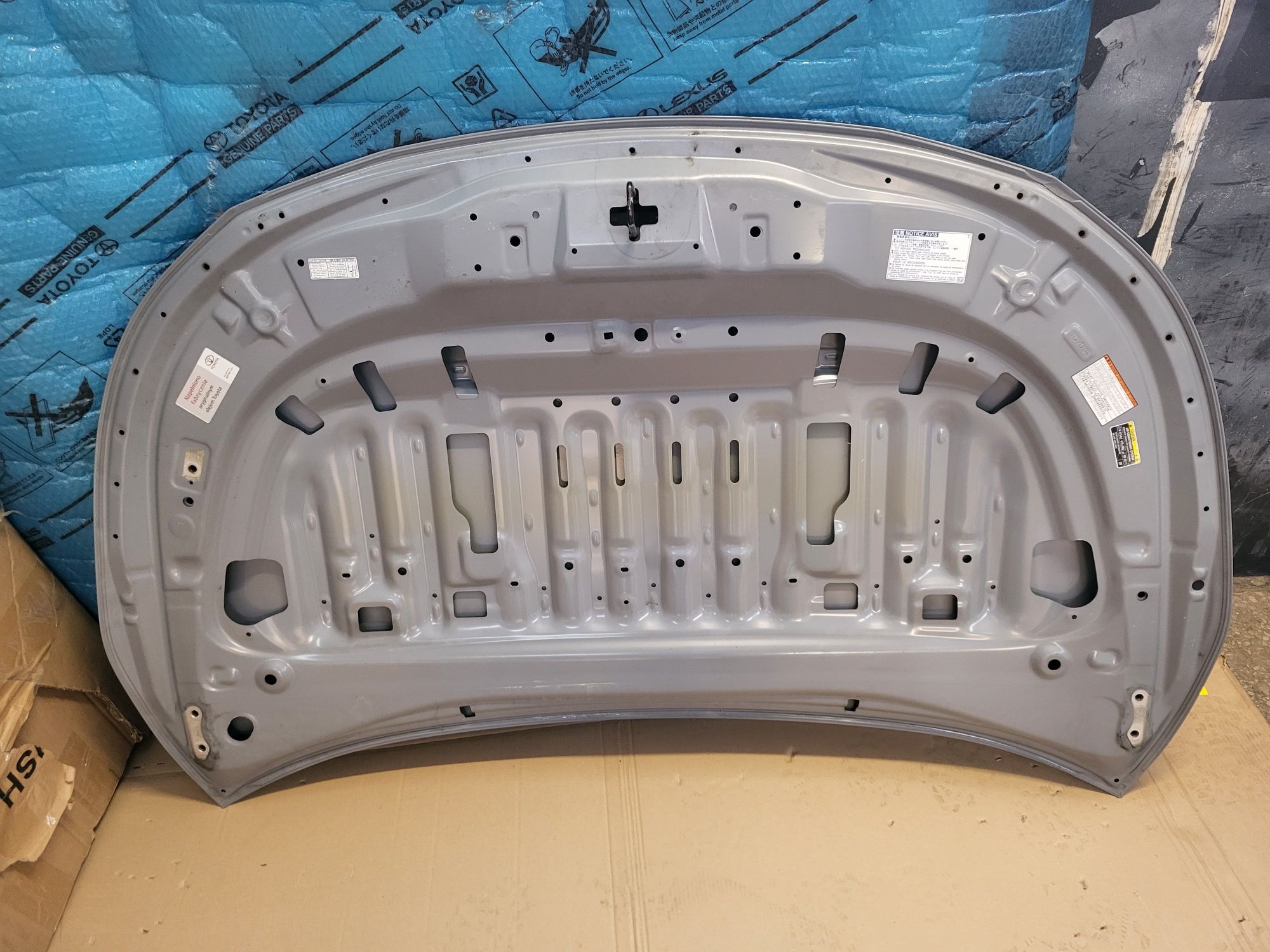 Maska pokrywa silnika 1k6 Toyota Corolla E21 Kombi Hatchback HB 1h5