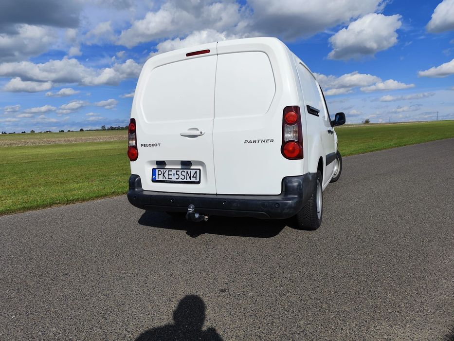 Partner Berlingo maxi long 3 osoby klima zabudowa regał
