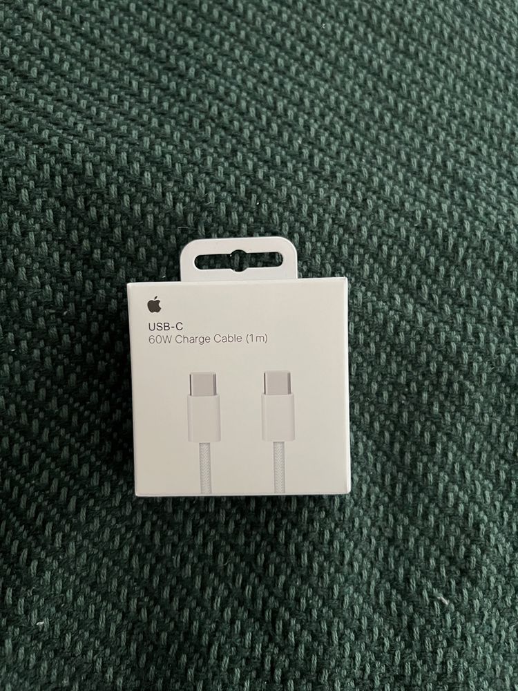 Adapter + Kabel [Apple]