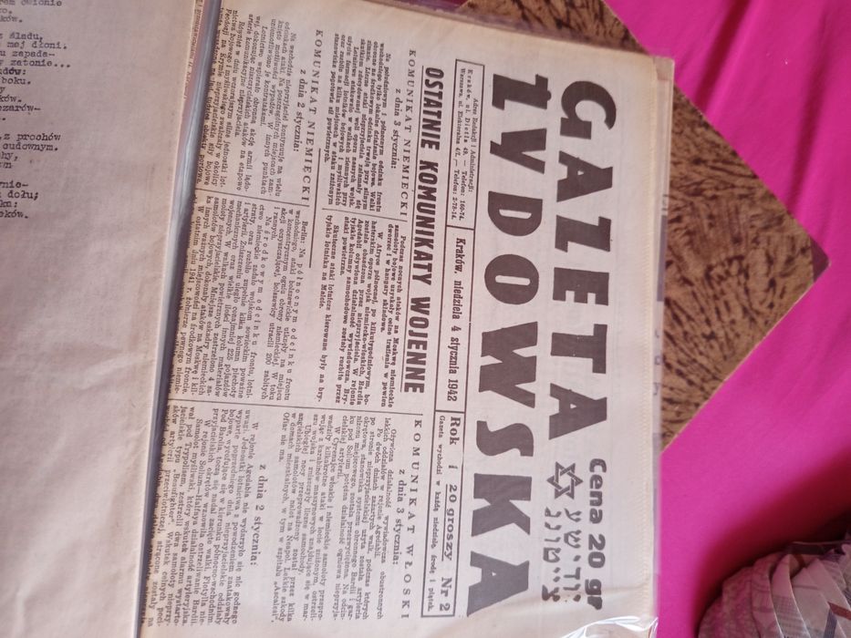 Zestaw gazet z drugiej wojny światowej