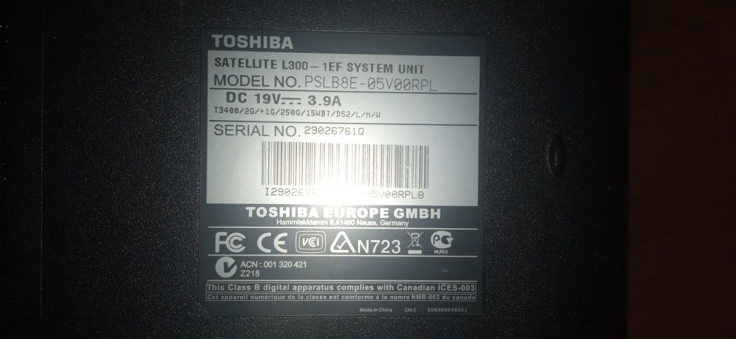 Toshiba L300-1EF