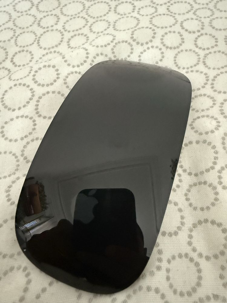 Vendo Magic Mouse apple (usado) mas em perfeitas condicões.
