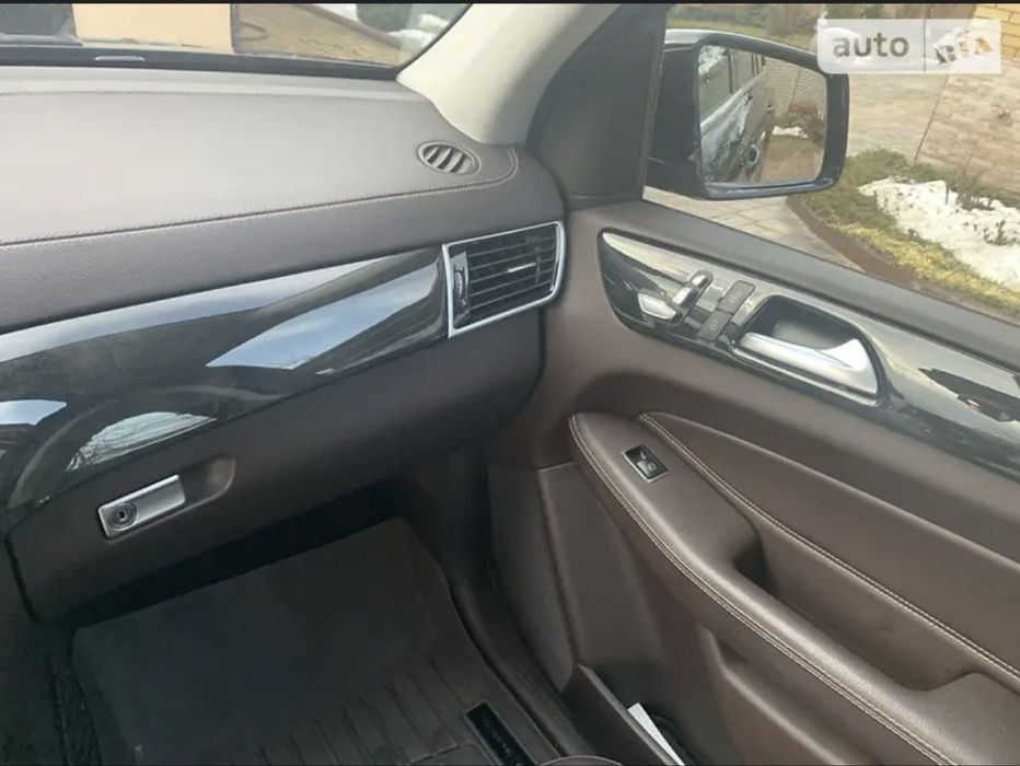 Mercedes Benz GLS