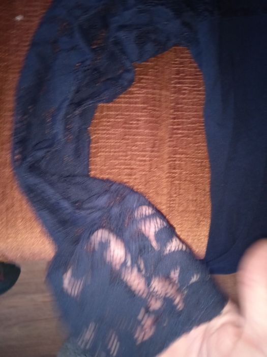 Bluzka granatowa z koronką rozmiar M