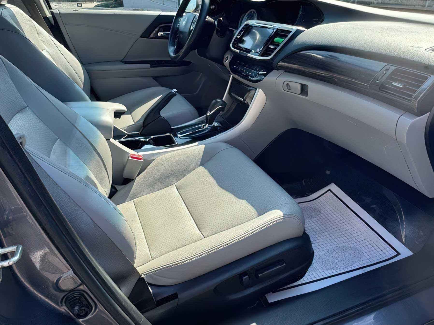 Honda Accord EX-L 2017