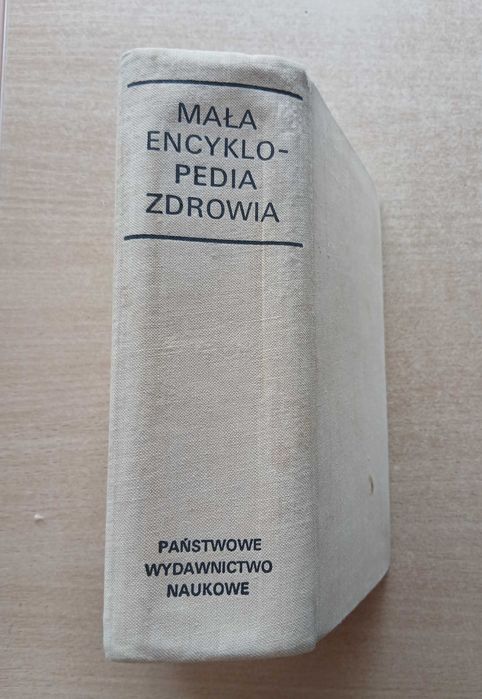Mała encyklopedia zdrowia.