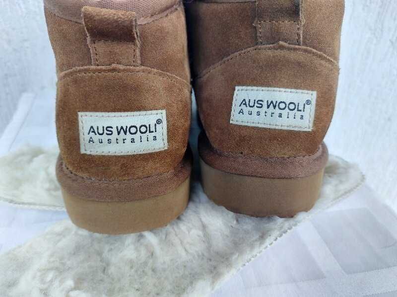Замшевие угги Auswooli Australia р.39