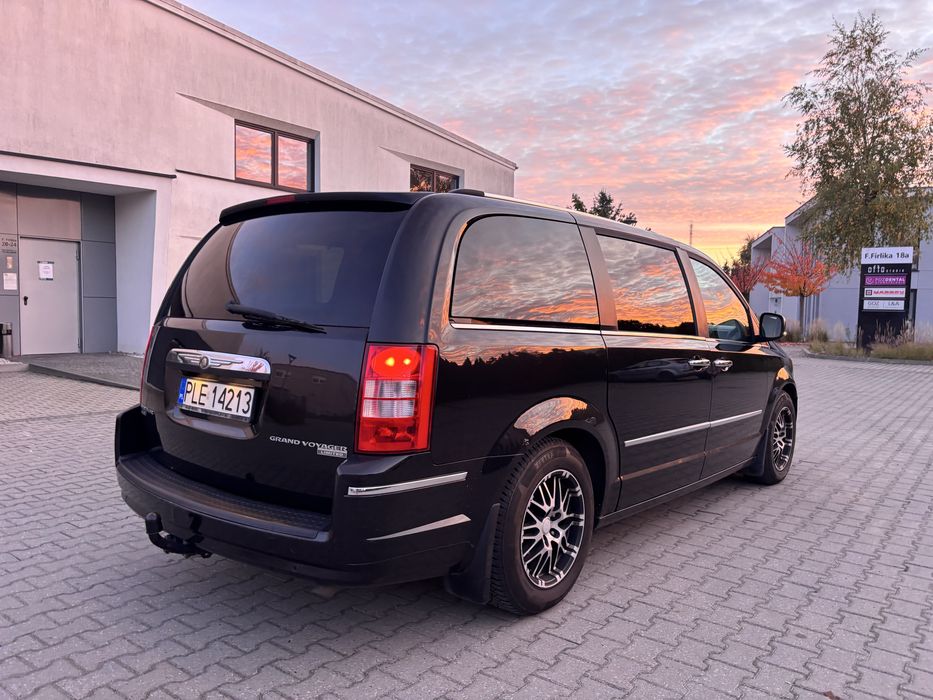 Chrysler Grand Voyager 2.8 CRDI 163km 2008r 7 osób Hak LIMITED