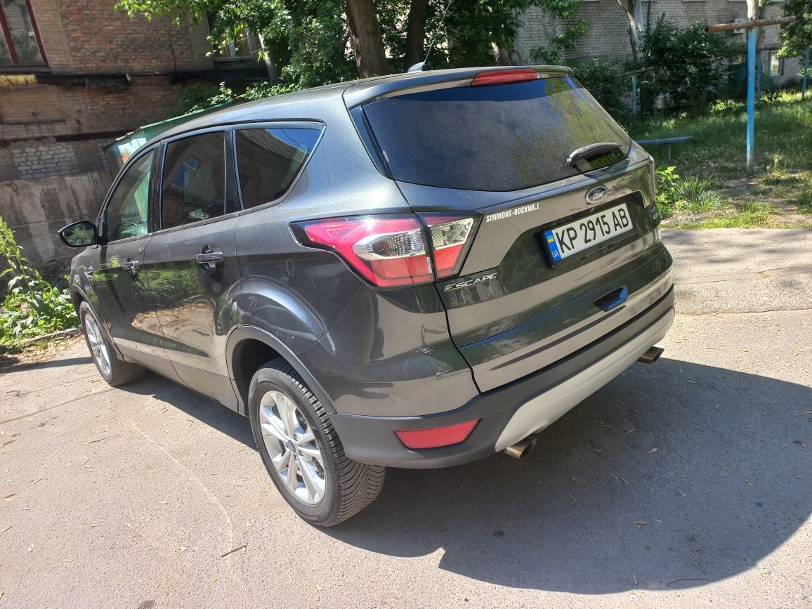 Продам Ford escape