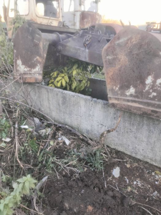 Продам грейферні ковші до маніпулятора.