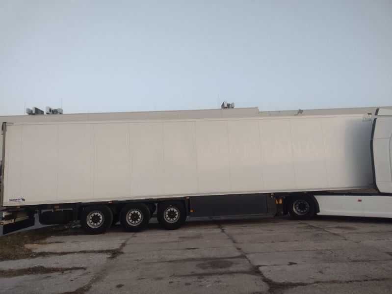 Schmitz Cargobull Chłodnia ,Doppelstock, Thermo King SLXi 300
