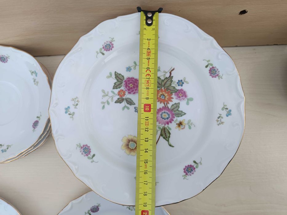 Столовий набір тарілок, неповний сервіз made in Japan