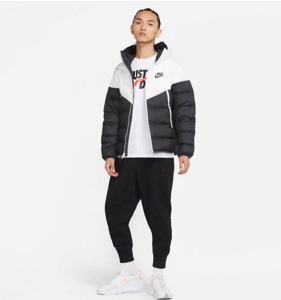 куртка пуховик Nike Down-Fill Windrunner Black CU0225-101